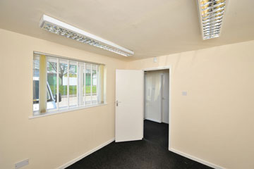 Light Industrial Units To Let